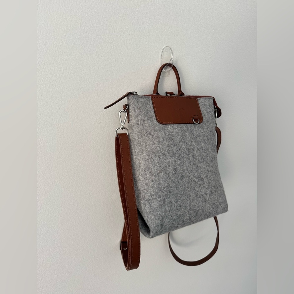 GRAF LANTZ MINI BEDFORD Merino Wool BACKPACK, Sienna leather - Picture 3 of 16